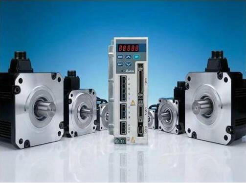 成都三菱PLC與伺服器的協同工作